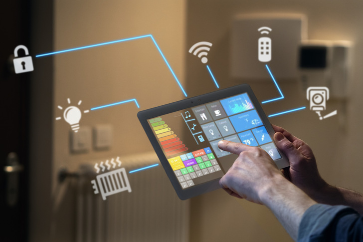 Feedback zum eigenen Heizverhalten über digitale Benutzeroberflächen kann Transparenz schaffen und zum Energiesparen anregen.