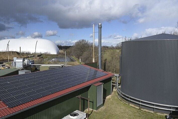 Bioenergie aus der Region: Nahwärmeversorgung aus dem Biogas-Speicherkraftwerk bei der schleswig-holsteinischen Kommune Gettorf