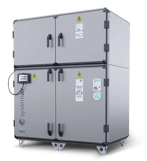 Trotz ihrer Größe passt die Lüftungs-/Heizanlage Topvex HP durch Standardtüren mit 900 mm Breite.