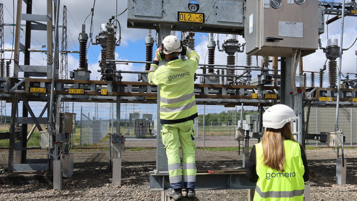 Das Stromnetz muss digitaler werden – und trotzdem Angriffen von Hackern standhalten.