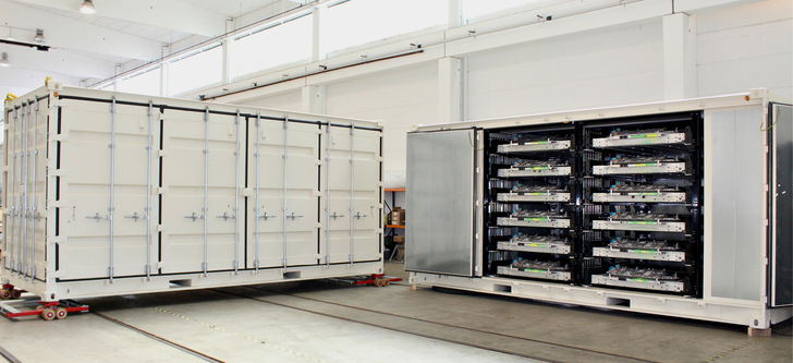 Innovativ: Die Kombi aus Lithium- und Natrium-Ionen-Speicher.