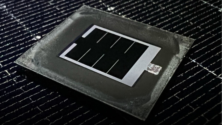 Eine Perowskit-Silizium-Tandemsolarzelle.