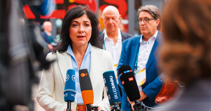 Bundeswirtschaftsministerin Katherina Reiche beim BDEW-Kongress 2025 Anfang Juni in Berlin