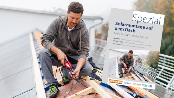 Das Spezial enthält jede Menge Informationen über die aktuellen Möglichkeiten der Dachmontage von Solaranlagen.