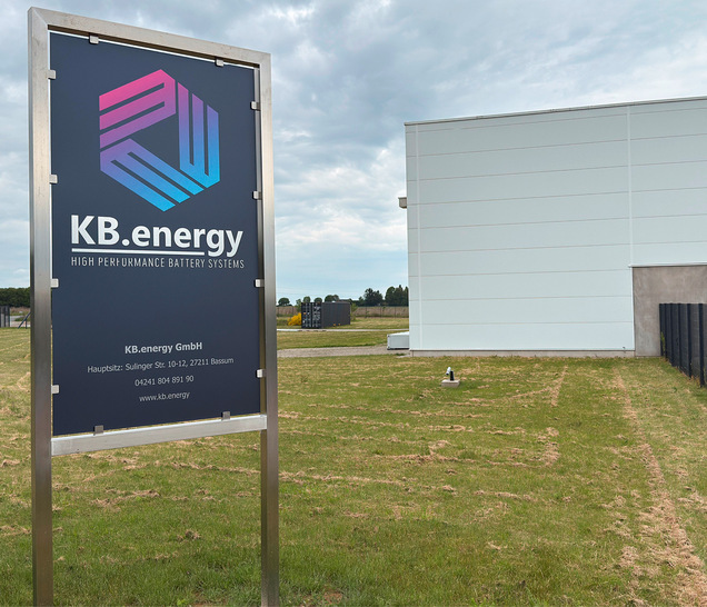 KB-Energy produziert in Syke Speicher. Der Standort bot sich an, zumal eine perfekt geeignete Halle dort schnell verfügbar war.