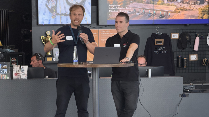 Florian Schönberger, CEO der Vispiron Energy Group (links), und Max Münnicke, Head of Sales Photovoltaics bei Huawei Digital Power