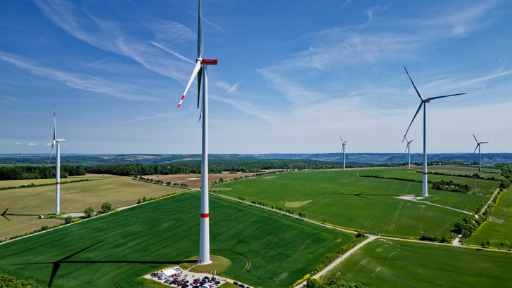 Hier ist Windkraft noch eher selten: Repowering-Projekt Windpark Coppanz in Thüringen, Eröffnung 2025