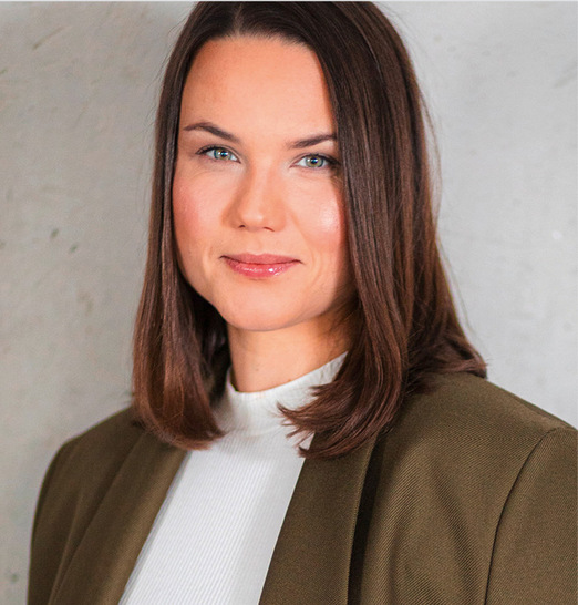 Katharina Weber ist Gründungsmitglied und CEO der Negotiation Advisory Group (NAG). Sie hat Volkswirtschaft mit Schwerpunkt auf Wettbewerbsökonomie und Spieltheorie studiert und verfügt über langjährige Beratungserfahrung in großvolumigen und hochkomplexen Verhandlungen.