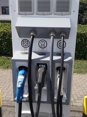 Vor allem Ladesäulen werden als intelligente Netzpuffer eine wichtige Rolle spielen.