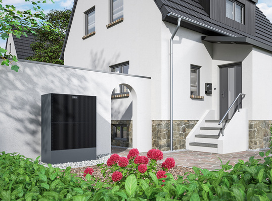 Mit den neuen Luft-/Wasser-Wärmepumpen Vitocal 250-A oder Vitocal 252-A von Viessmann können auch ältere Ein- und Zweifamilienhäuser mit klimaschonenden Heizsystemen ausgestattet werden, ohne die Radiatoren gegen eine Flächenheizung tauschen zu müssen.