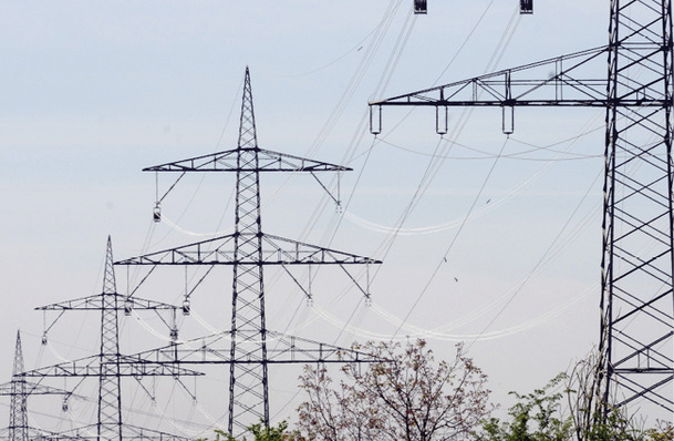 Das Netz muss nicht mit zentralen fossilen Großkraftwerken stabilisiert werden.