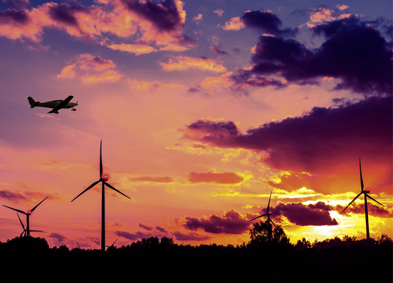 Windenergieanlagen müssen bis Ende des Jahres auf bedarfsgerechtes Leuchten umgerüstet werden.
