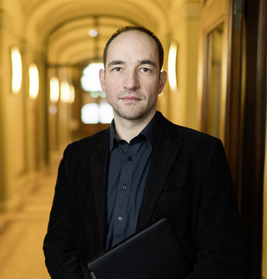 Gunnar Luderer leitet die Arbeitsgruppe Energiesysteme am Potsdam-Institut für Klimafolgen­forschung. Sektorkopplung ist ihm ein Anliegen. 
 ERNEUERBARE ENERGIEN veranstaltet dazu den passenden Kongress. 
Mehr dazu hier: www.sectors4energy.com