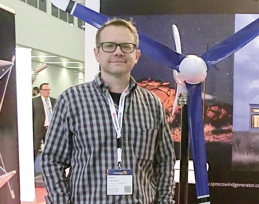 Patrick Jüttemann  betreibt das Fachportal Klein-windkraftanlagen.com und den Youtube-Kanal Kleinwindkraft. Der studierte Geograf und Kaufmann beobachtet kontinuierlich den Markt für Kleinwindkraftanlagen. Als neutraler Experte gibt Jüttemann regelmäßig den Kleinwind-Marktreport mit empfehlenswerter Anlagentechnik heraus.