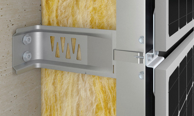 Neue PV-Clips zur Platzierung am Rand oder in der Feldmitte der PV-Module inklusive der Schiebemutter FSMN M8 R garantieren Montagefreundlichkeit, Effizienz, Sicherheit und hochwertige Optik.