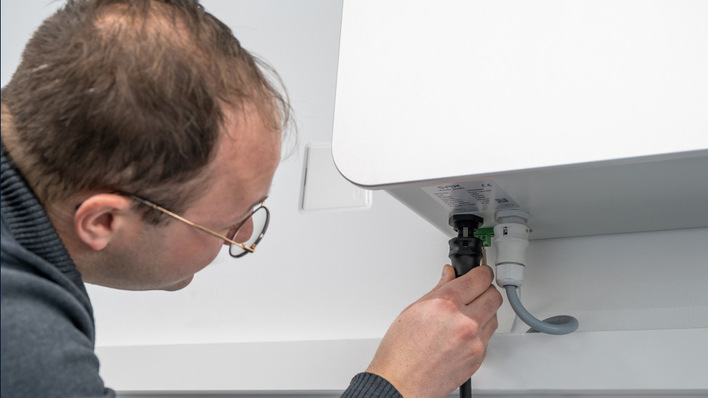 Die Hauseigentümer können mit AC-Speichern ihre Solaranlagen nachrüsten.