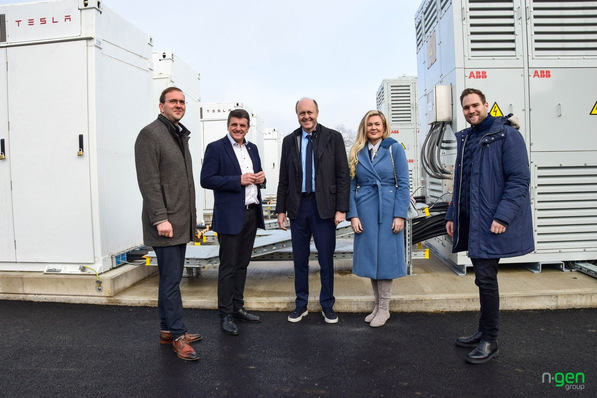 Der Großspeicher in Fürstenfeld ist mit sechs Tesla Megapacks 2XL ausgestattet.