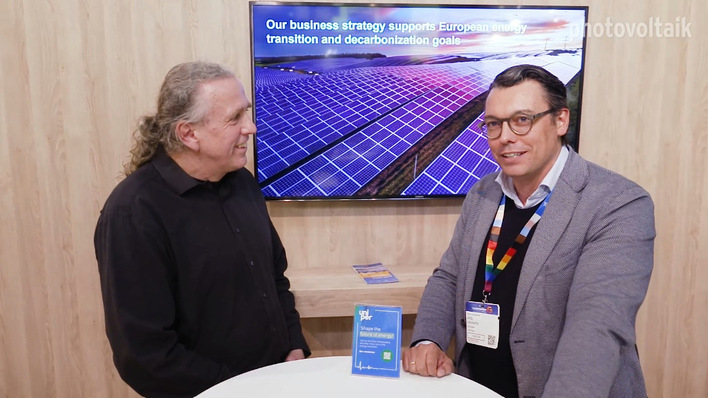 Jörg Lennertz von Uniper (rechts) kennt die Tücken des Projektgeschäfts.