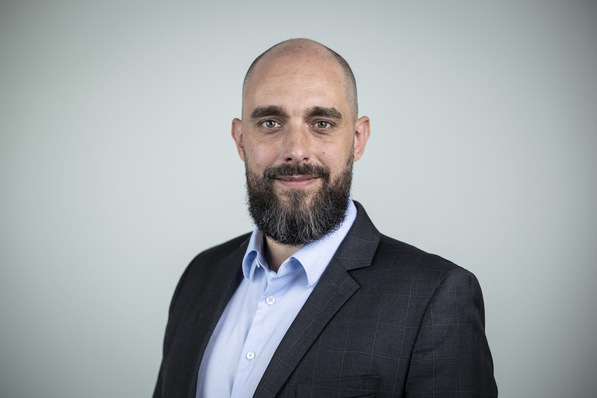 Christian Noll, geschäftsführender Vorstand der Deneff: Weitere Effizienzanstrengungen seien dringend erforderlich, denn „Deutschland steht kurz vor einem Vertragsverletzungsverfahren in Bezug auf die EU-Energieeffizienzrichtlinie.“