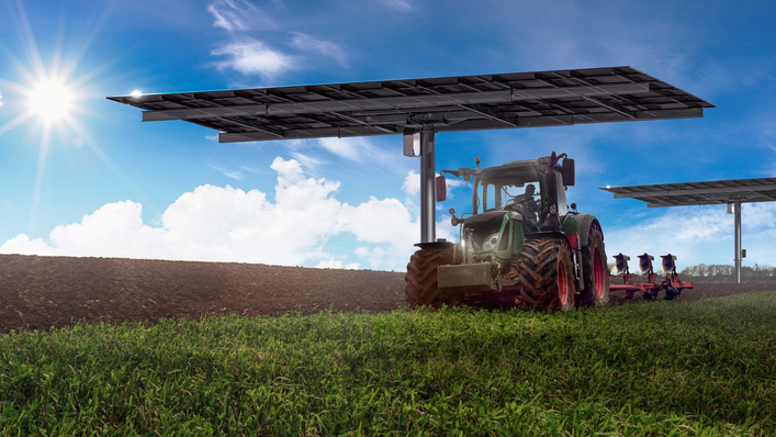 Der Ost-West-Drehwinkel beträgt 360 Grad, der Elevationswinkel reicht bis zu 85 Grad.