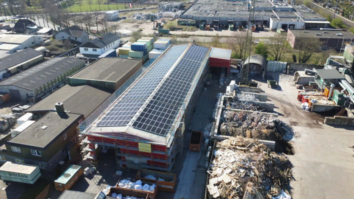 Die Jan Heitmann GmbH senkt ihre hohen Energiekosten um rund 43 Prozent.