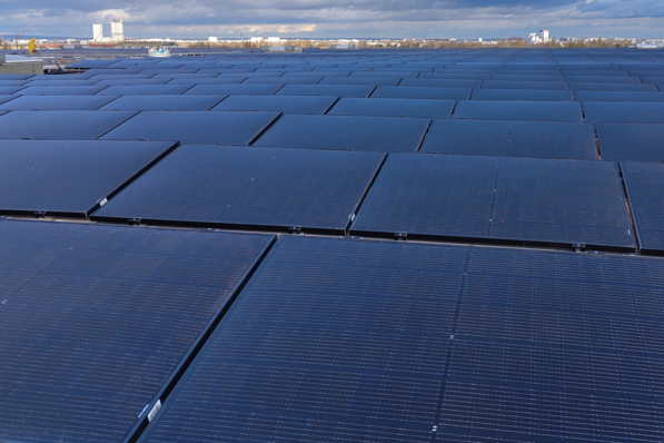 In den drei Trainingshallen der Sport Arena Wien können 20 verschiedene Sportarten ausgeübt werden. Angenehme Temperaturen liefert eine moderne Gebäudetechnik mit PVT.