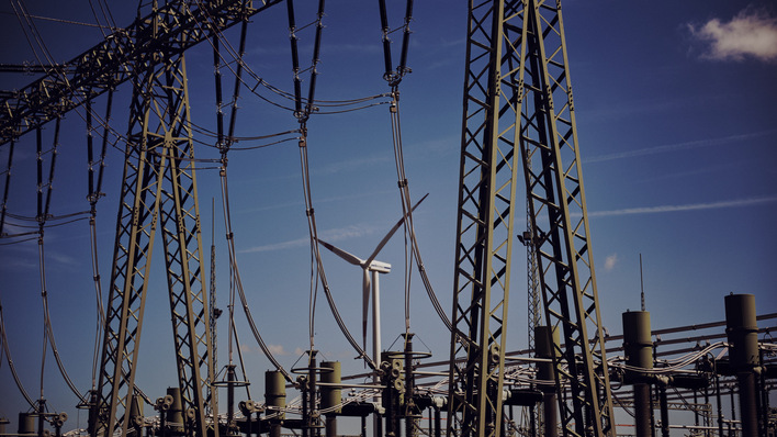 Lackmann fordert Wettbewerb statt Monopole. Die BNetzA sollte den Netzausbau auch im Verteilnetz jeweils ausschreiben, mit klaren Zeitvorgaben.