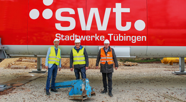 November, Gipfel auf der Baustelle des Projekts Hohfleck, des ersten Windparks der Stadtwerke Tübingen (SWT) in ihrer Heimatregion mit (von links) Tübingens Oberbürgermeister Boris Palmer, SWT-Chef Ortwin Wiebecke und Bürgermeister Uwe Morgenstern der Standortgemeinde Sonnenbühl
