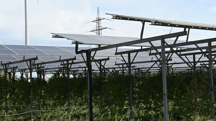 Mit fortschreitender Energiewende muss der Solarstrom nicht nur ins Netz, sondern ins gesamte Energiesystem cleverer integriert werden.