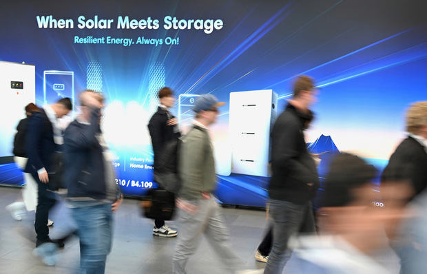 Die Smarter E Europe hat gezeigt: Batteriespeicher sind eine Schlüsseltechnologie für die Integration erneuerbarer Energien.