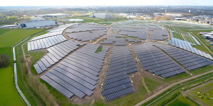 So kann es aussehen: Für den Bau von Solaranlagen auf Deponien benötigen Projektierer jedoch viel Erfahrung.