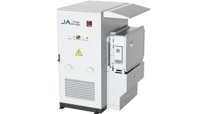 Der Japlanet Fusion vereint Solar, Speicher und Backup in einem System.
